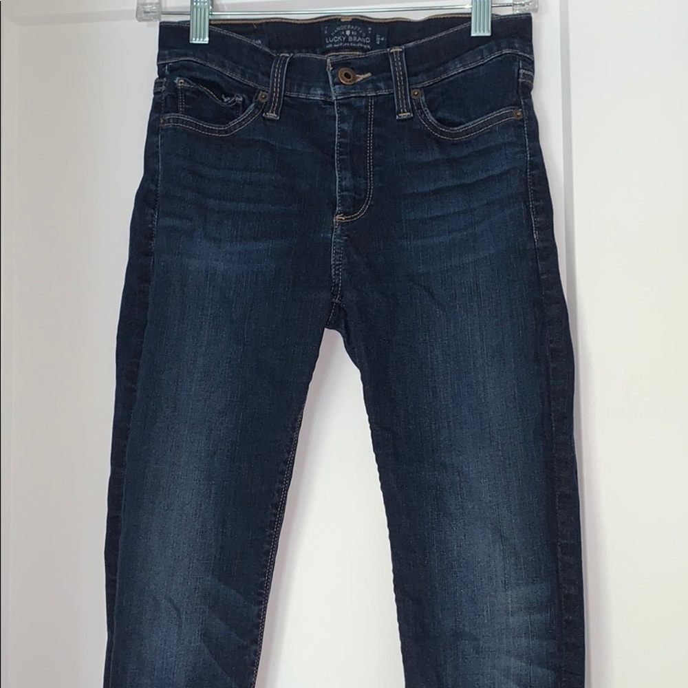 Lucky Brand skinny jeans dark blue wash